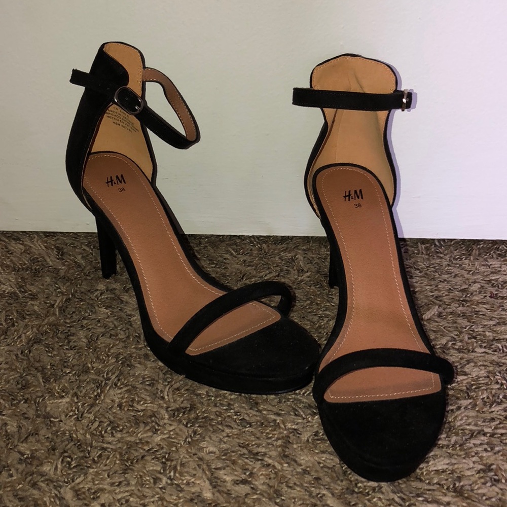Black heels